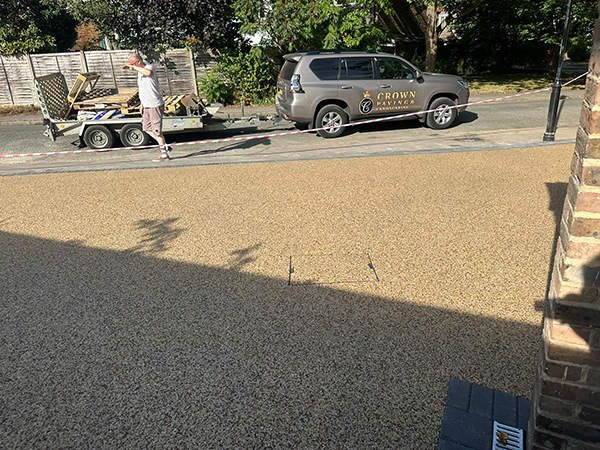 Finished resin bound driveway viewed from the property towards new fencing in Selsdon